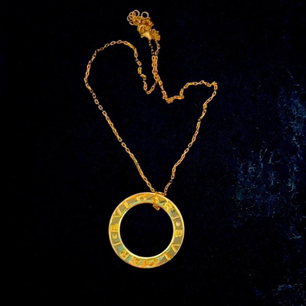 Bvlgari round ring necklace